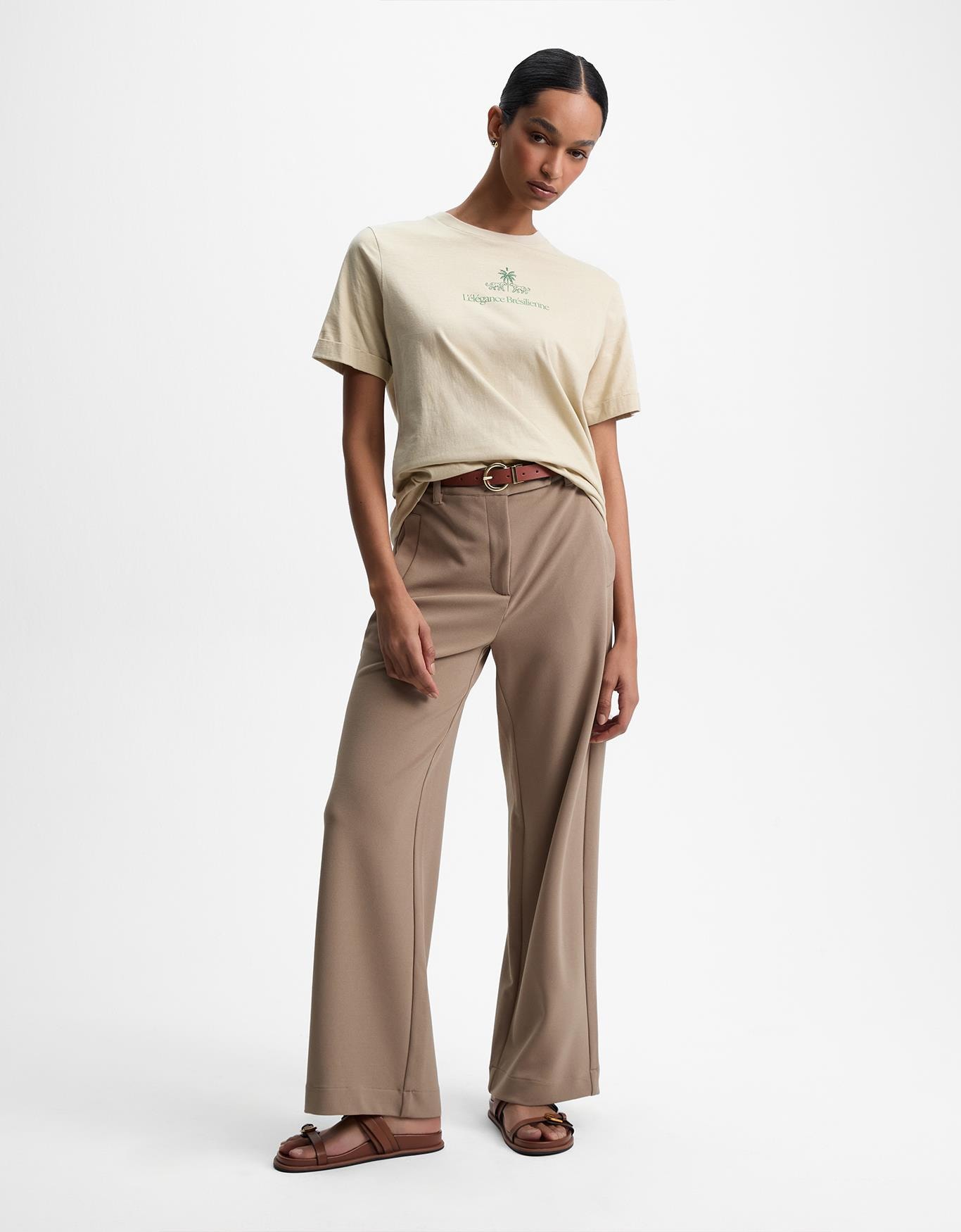 T-Shirt L'Élégance Brésilienne