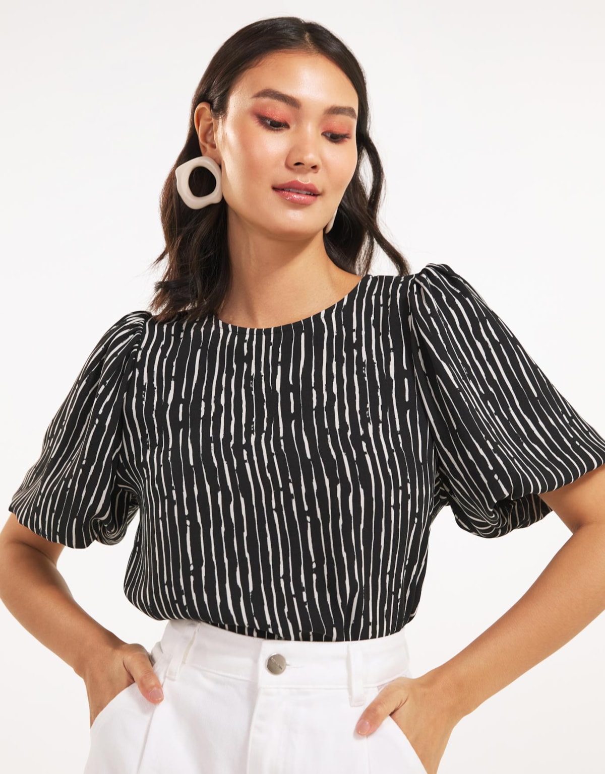 image_c6dbeb44-02c7-4f17-89b2-1ed1019c8e92