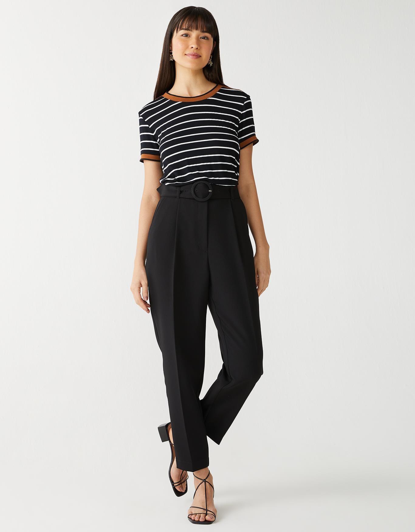 image_b97e1493-bc83-48a5-a5da-60710a094484