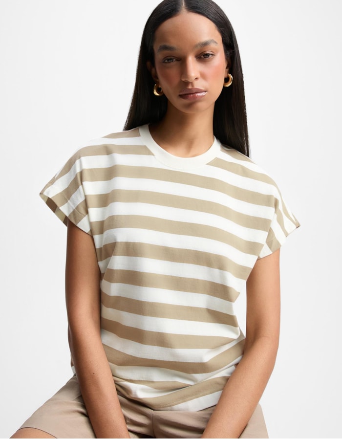 Shoulder — T-Shirt Listrada Algodão