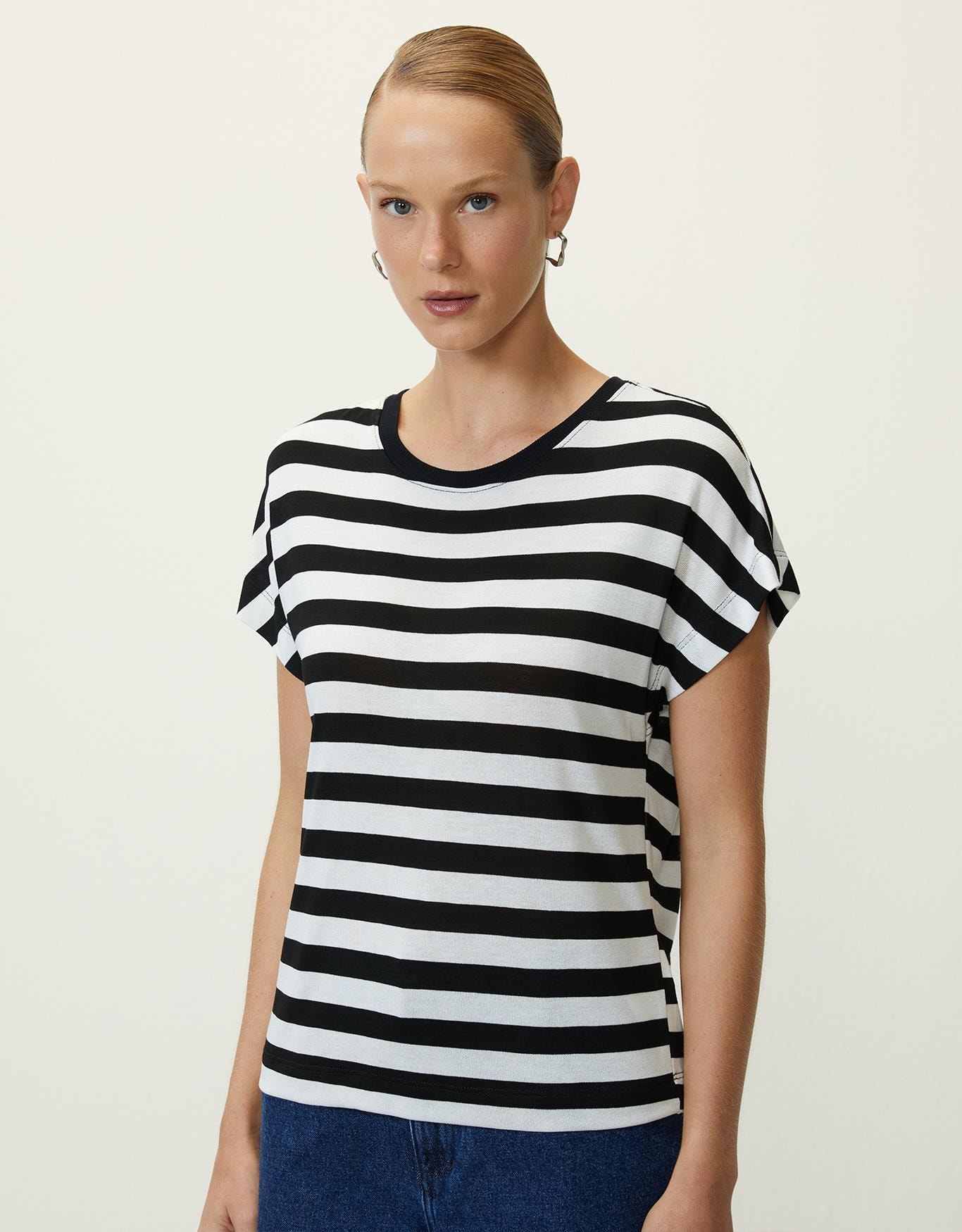 image_b4d11fc9-ff1a-4a36-8d07-4b4a9a67122b