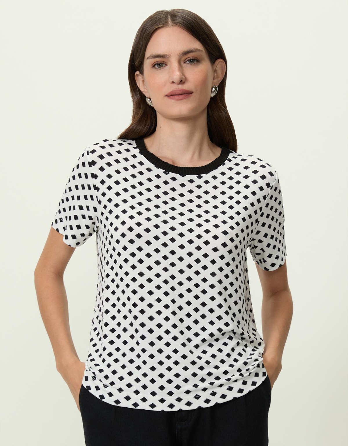 image_5f45a0e7-cbe4-4049-9d26-28169b24e700