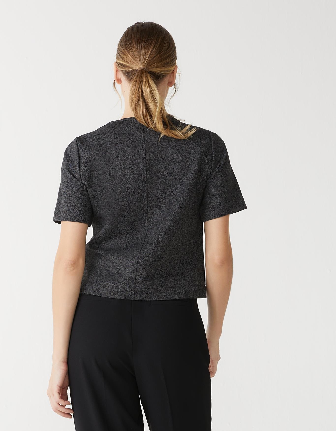 image_25c51b1f-343c-4bf7-8b9e-409ecbdb3f21