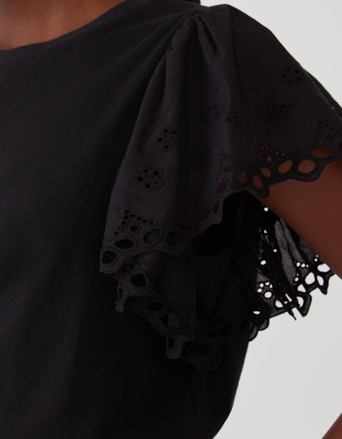 image_e7aa3a7a-9541-4073-9d08-0d317fab499e