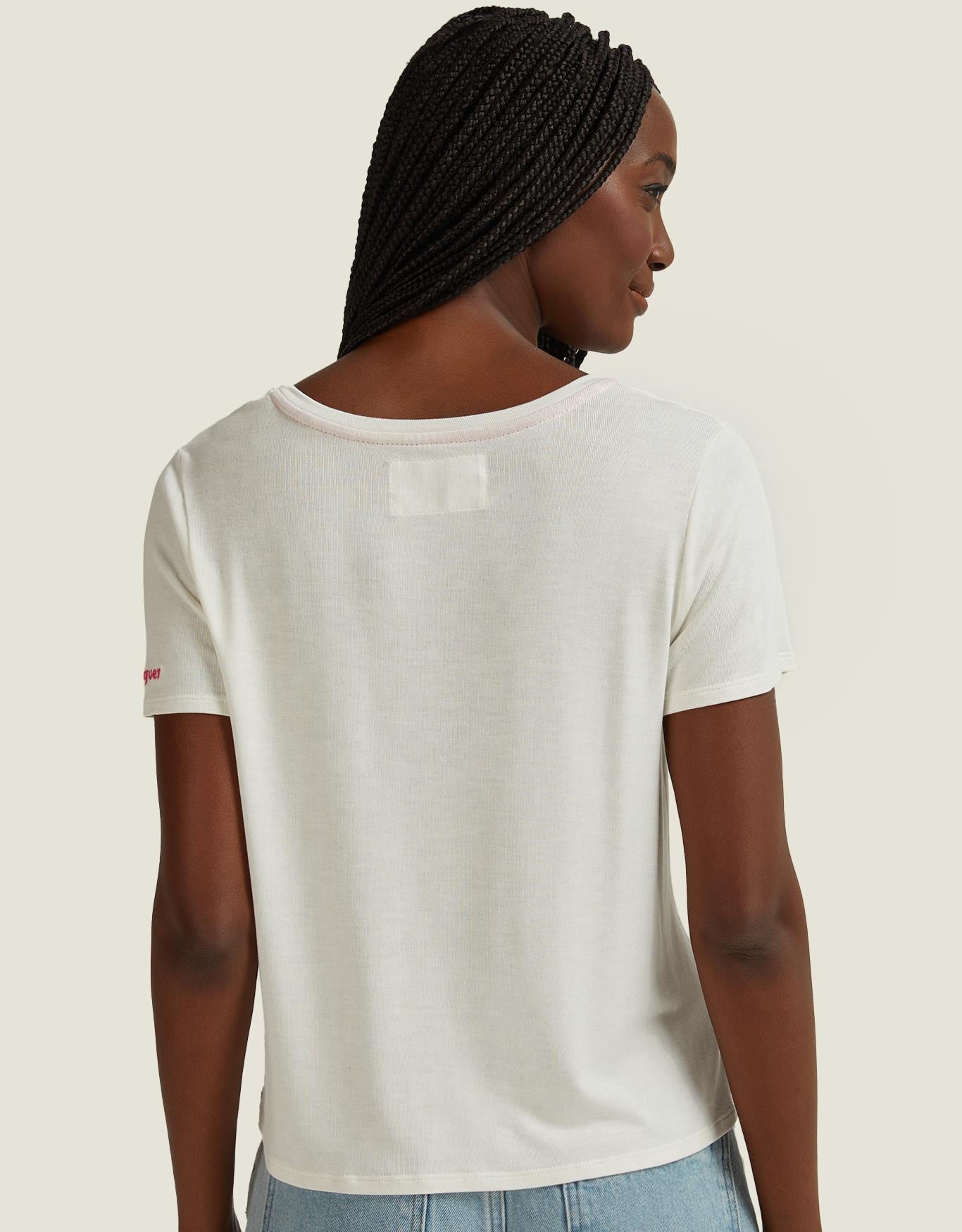 image_e0a90f4a-11ca-46e3-902b-d5a43c538a11