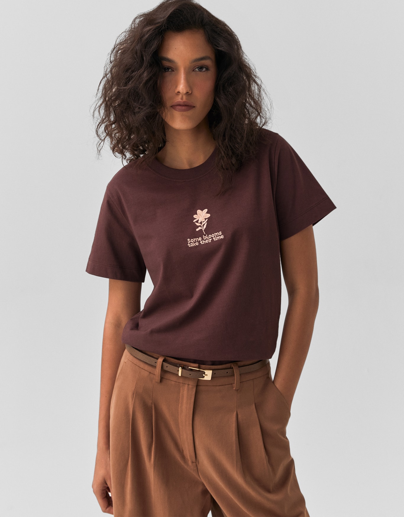 T-Shirt Mini Flor Bordada