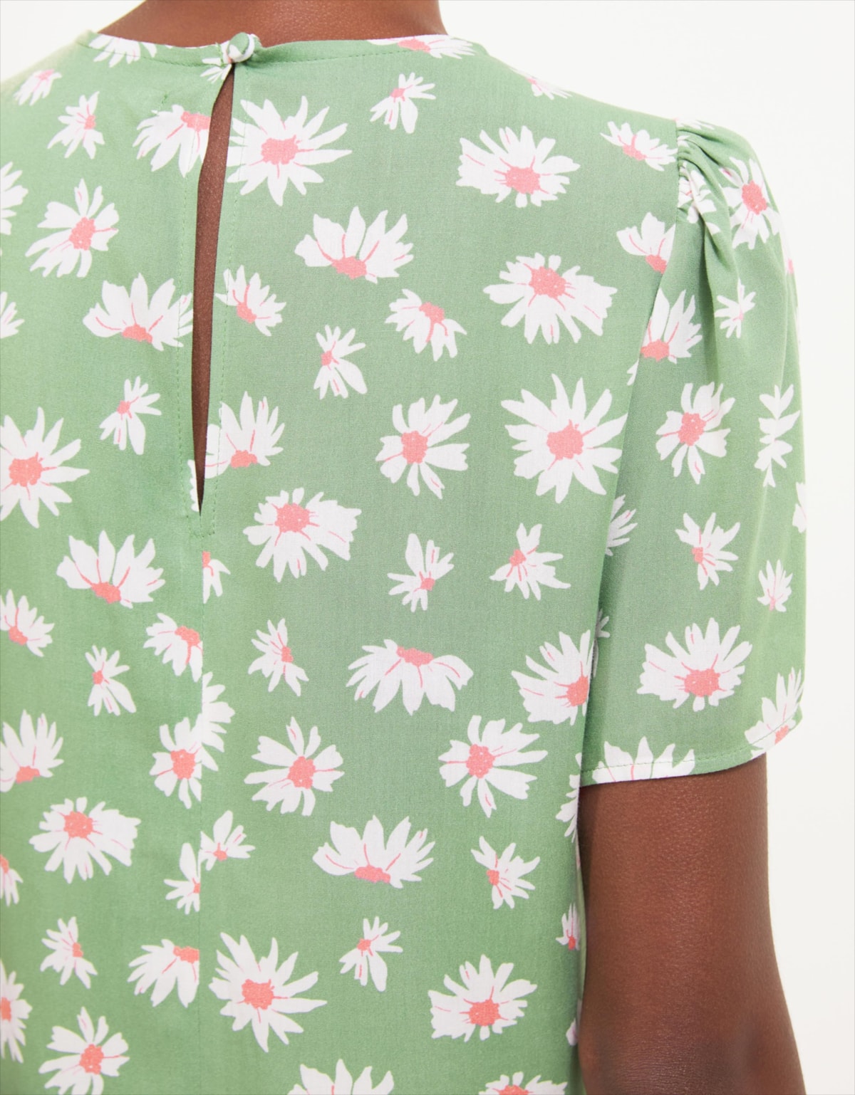 image_ada6cb64-0382-4af3-bd09-00b4a2b2b3a3