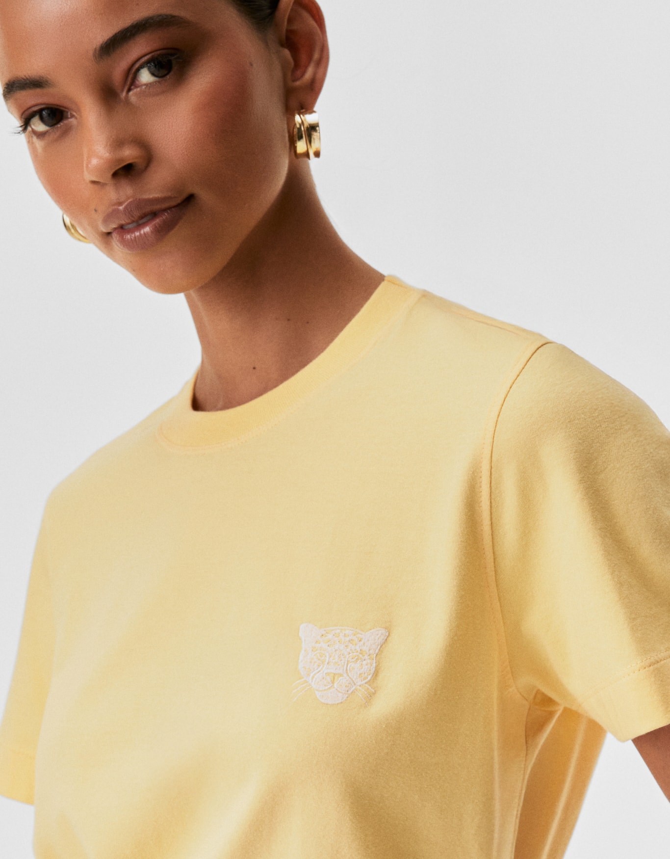 T-Shirt Mini Onça Bordada