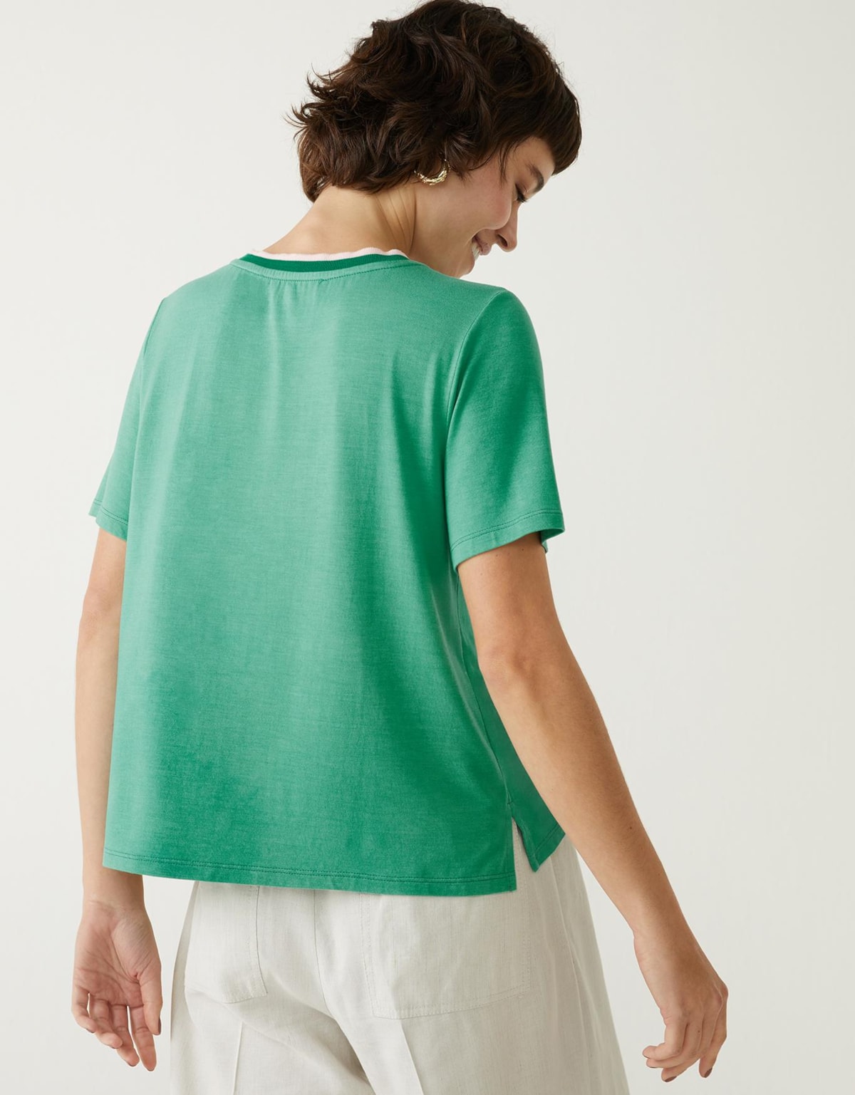 image_fe8d6a8d-4a29-4b35-840a-b86235b61588