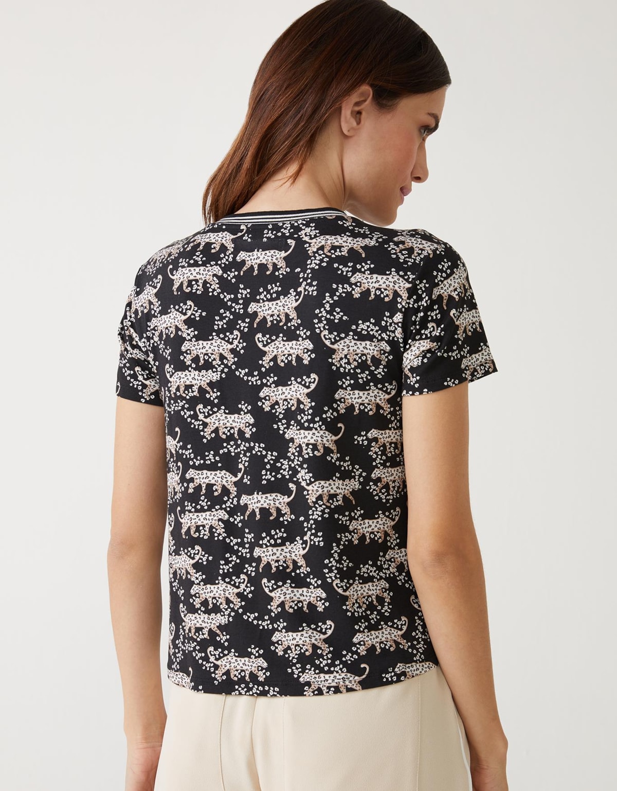 image_1f582ad5-42f3-49a7-9806-b4f5136cb7e5