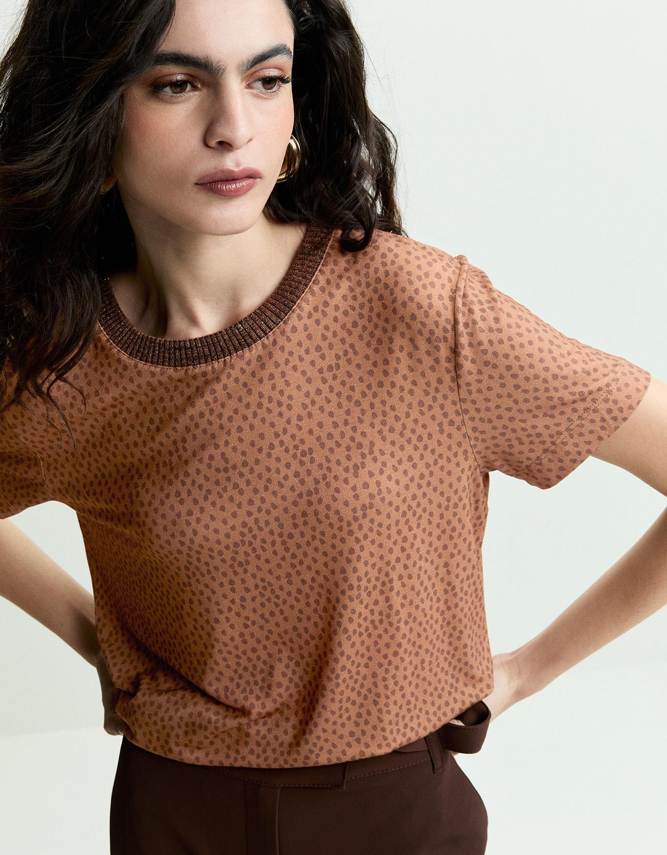 T-Shirt Poá Camel