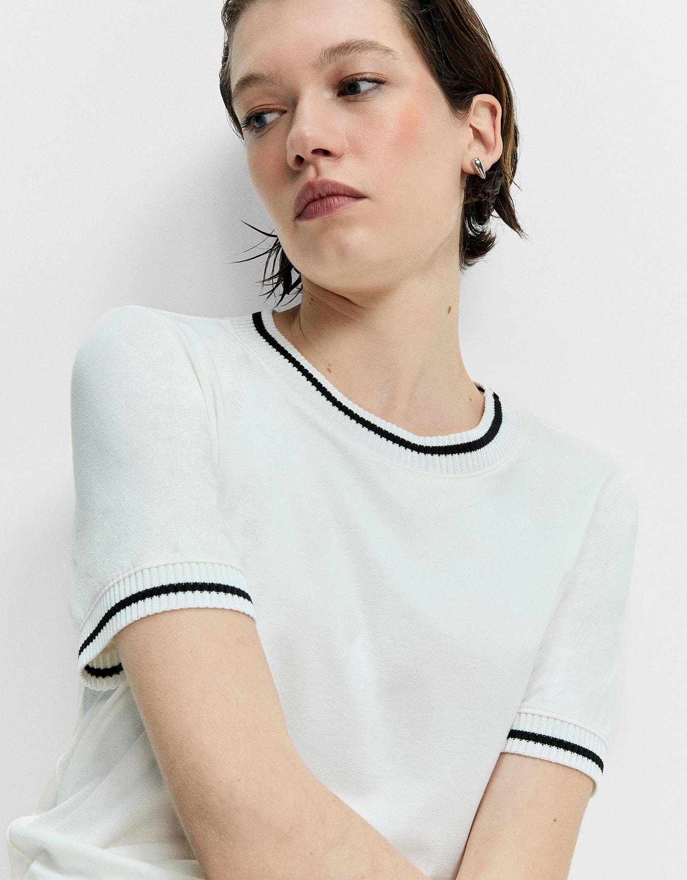 T-Shirt Retilínea