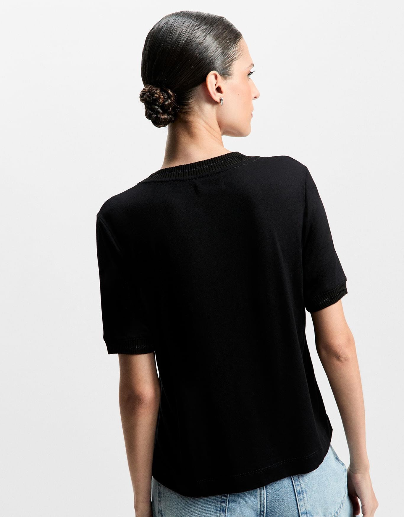 image_a7ad2fd1-3a67-4ee0-a335-f7e93e47d8cd