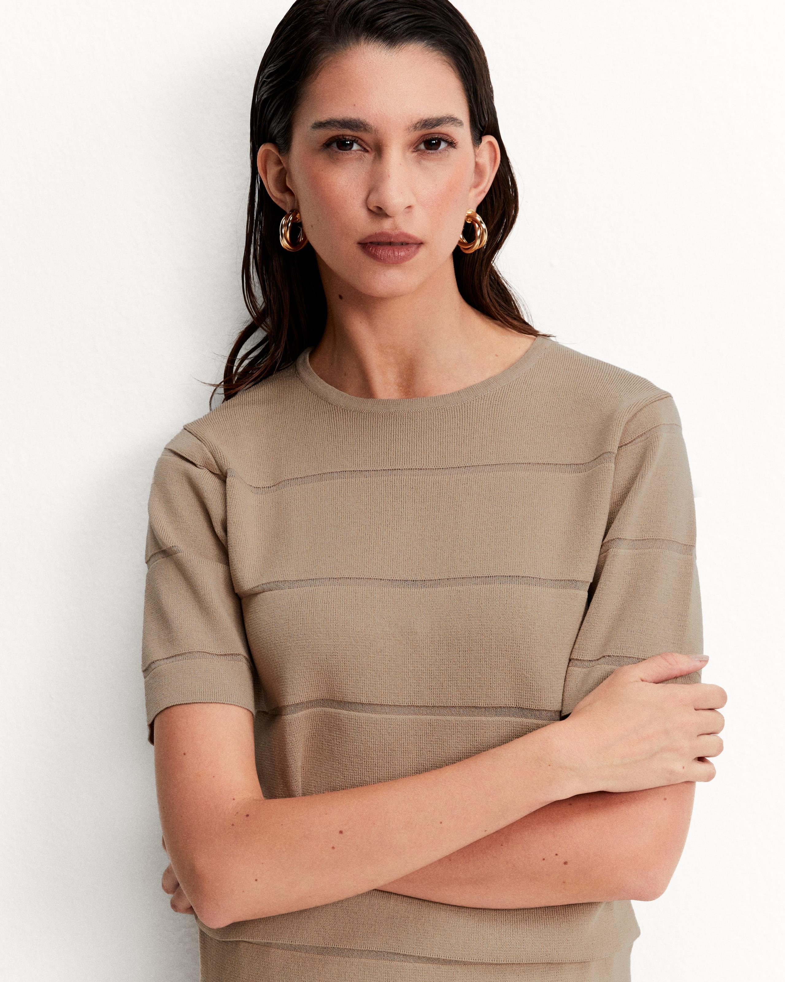 T-Shirt Tricot Detalhe Listras