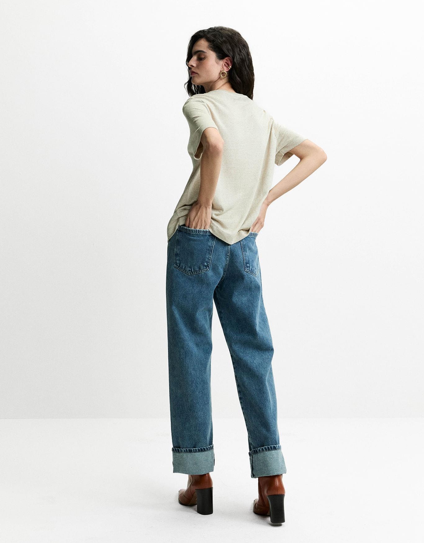 image_8e1070c6-4b41-474e-b48a-72b65a7e385e