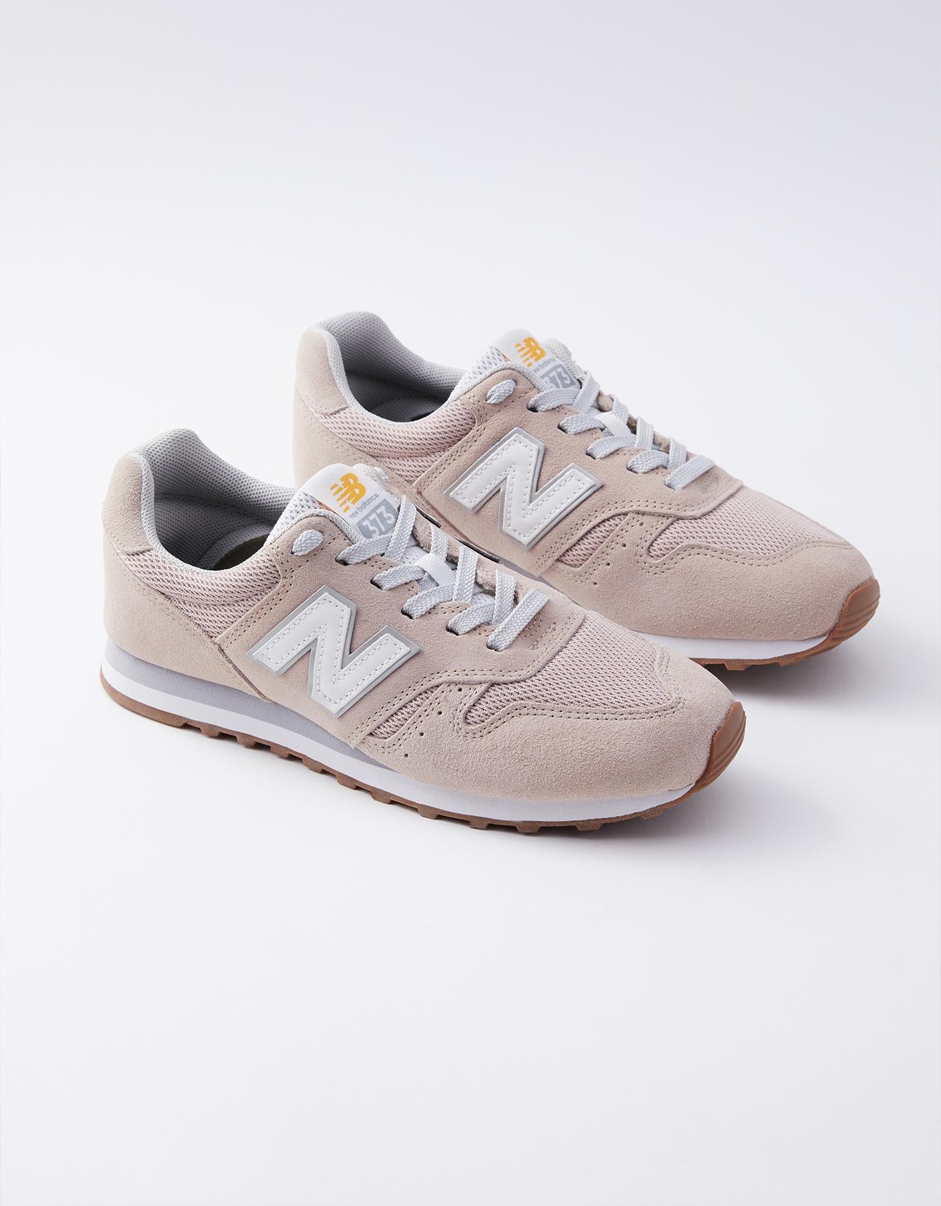 image_ae7df4cb-6997-4508-b8a7-9de6a1aec14a