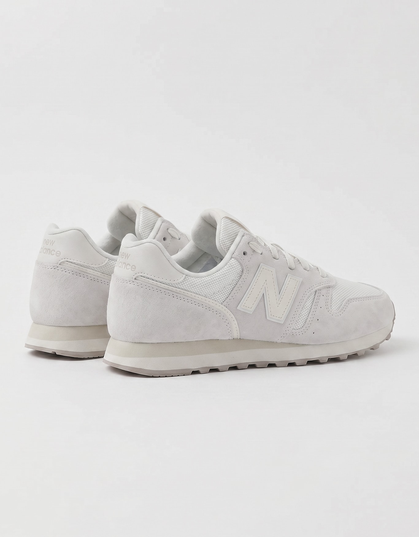 Tênis New Balance 373v2