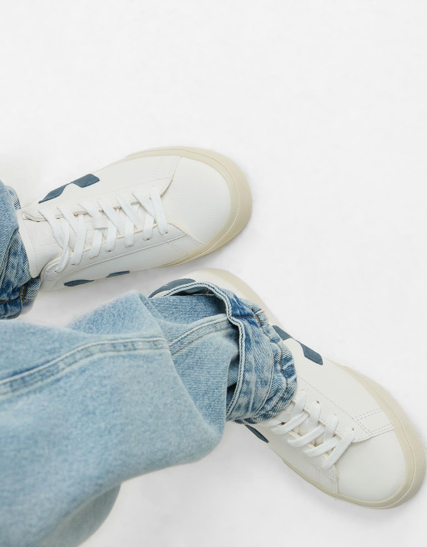 Tenis Veja Campo Extra White California