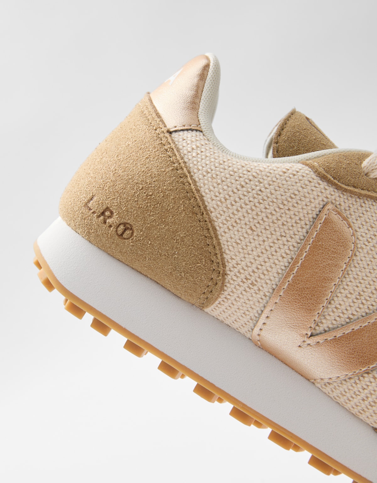 image_ed40468f-54e3-43ad-936e-0566d4de5028