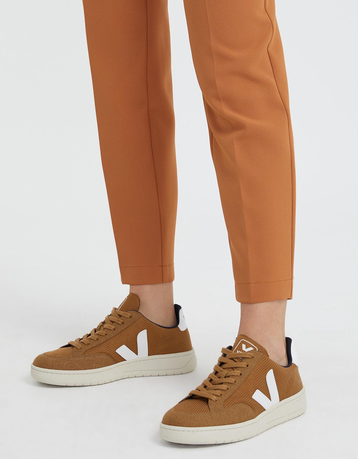 image_becd6ed8-2312-450c-bb10-58c338c34f3b