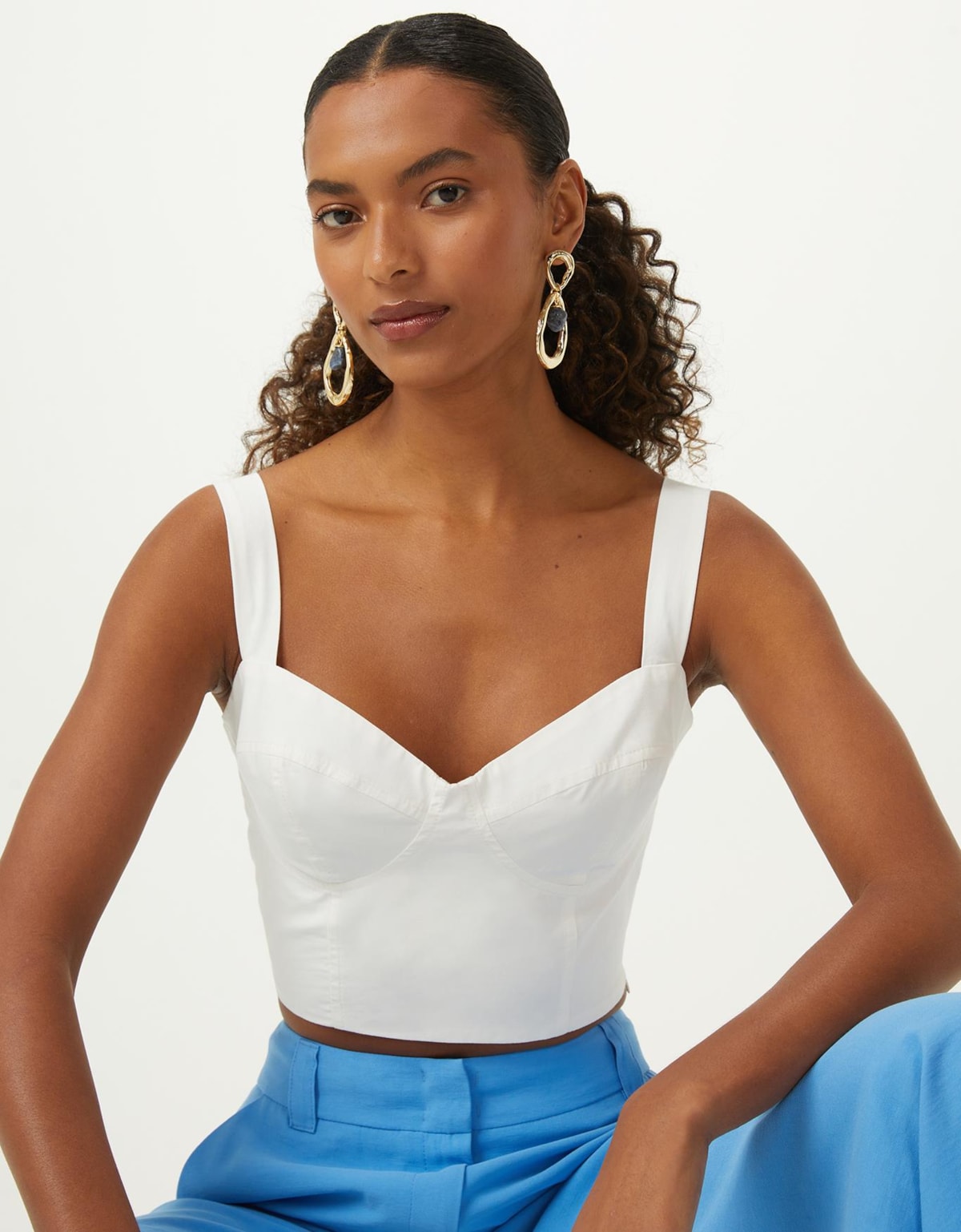 image_eae770c5-8302-44fa-886c-2b214327656b