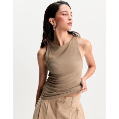 Top Malha Detalhe Cava