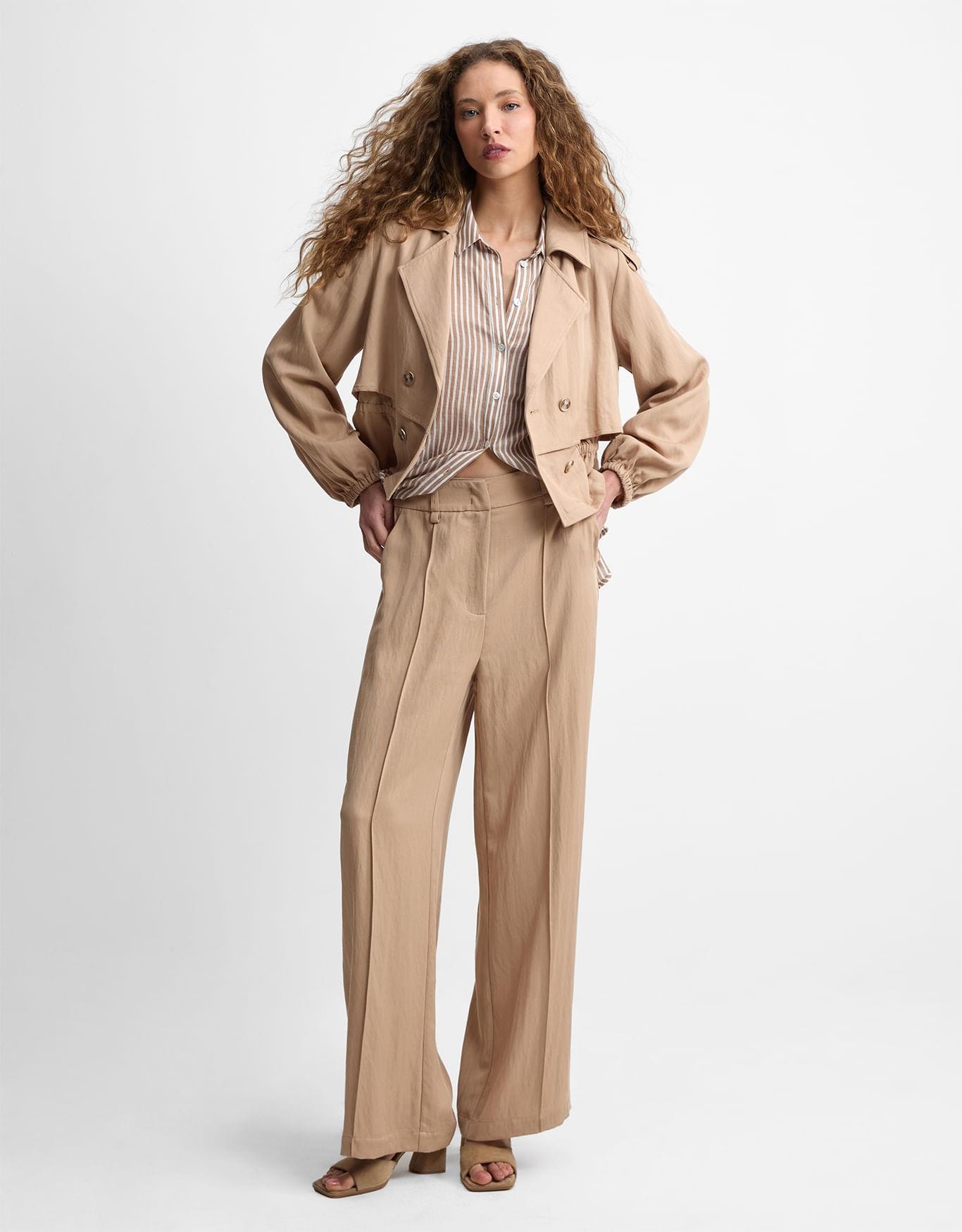 Trench Crooped Khaki