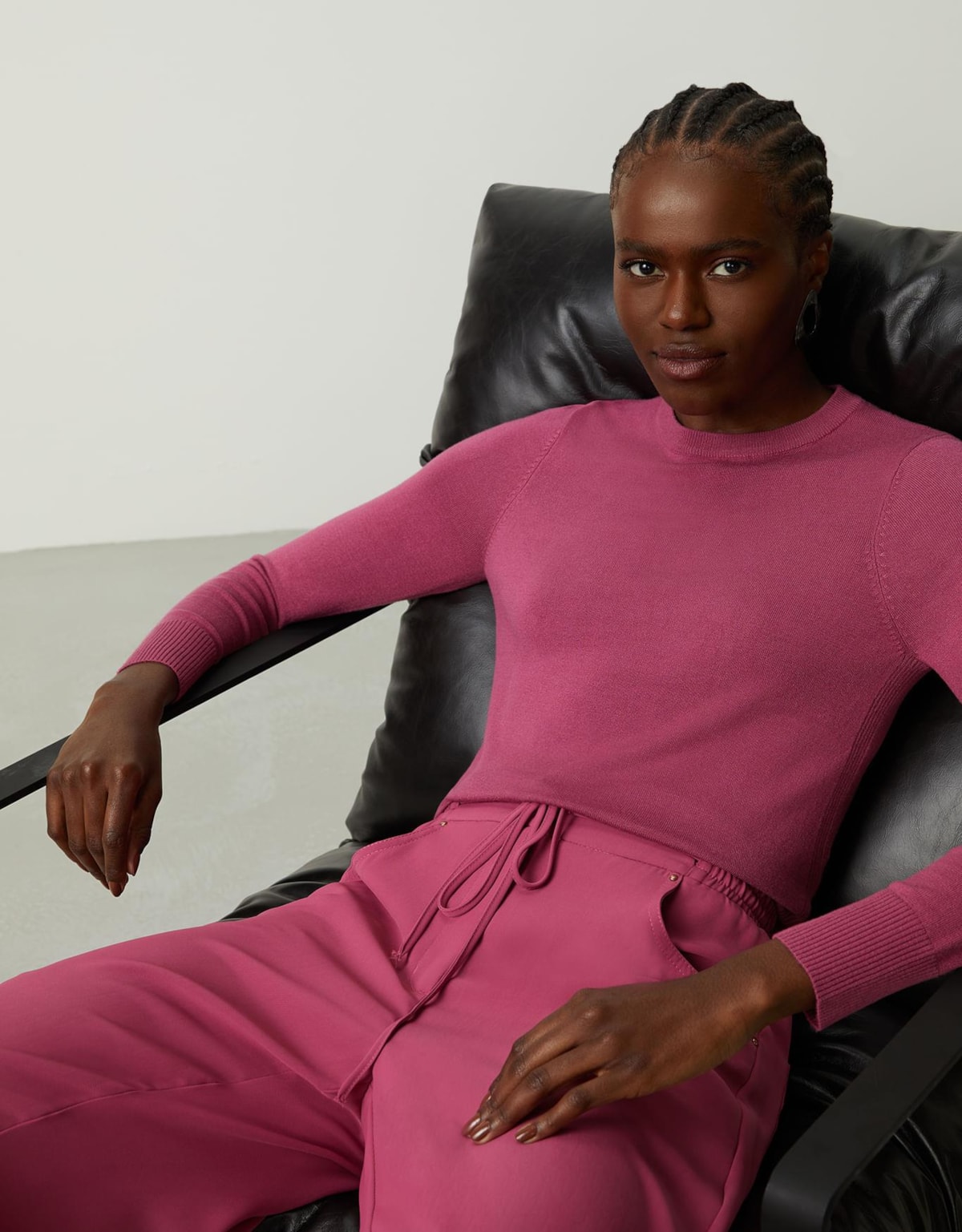 image_8a6d9c75-724b-42a3-954f-fbd8b40fbce9