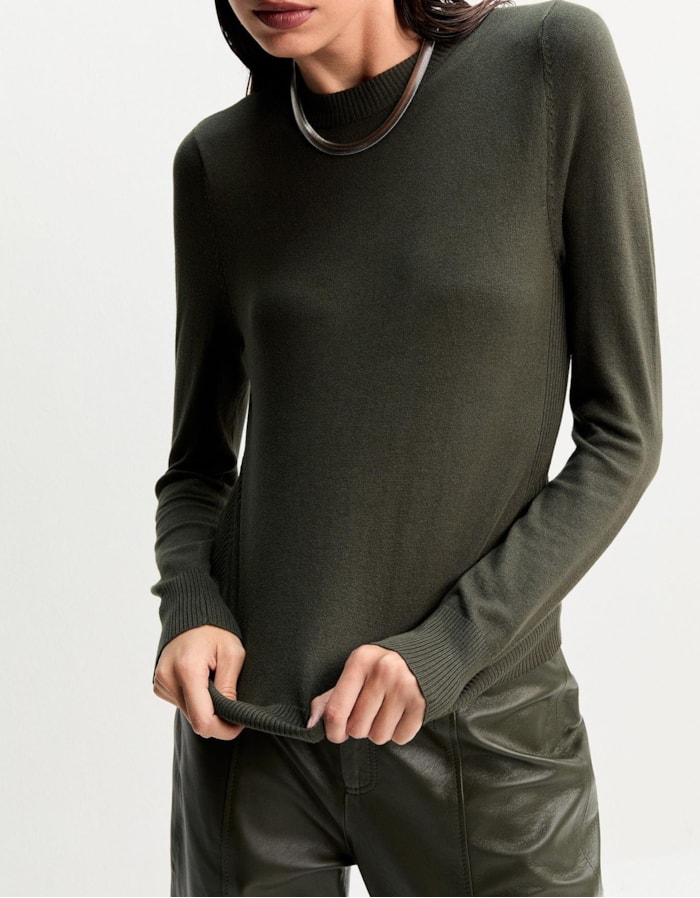 Shoulder — Tricot Básico Gola Careca Militar