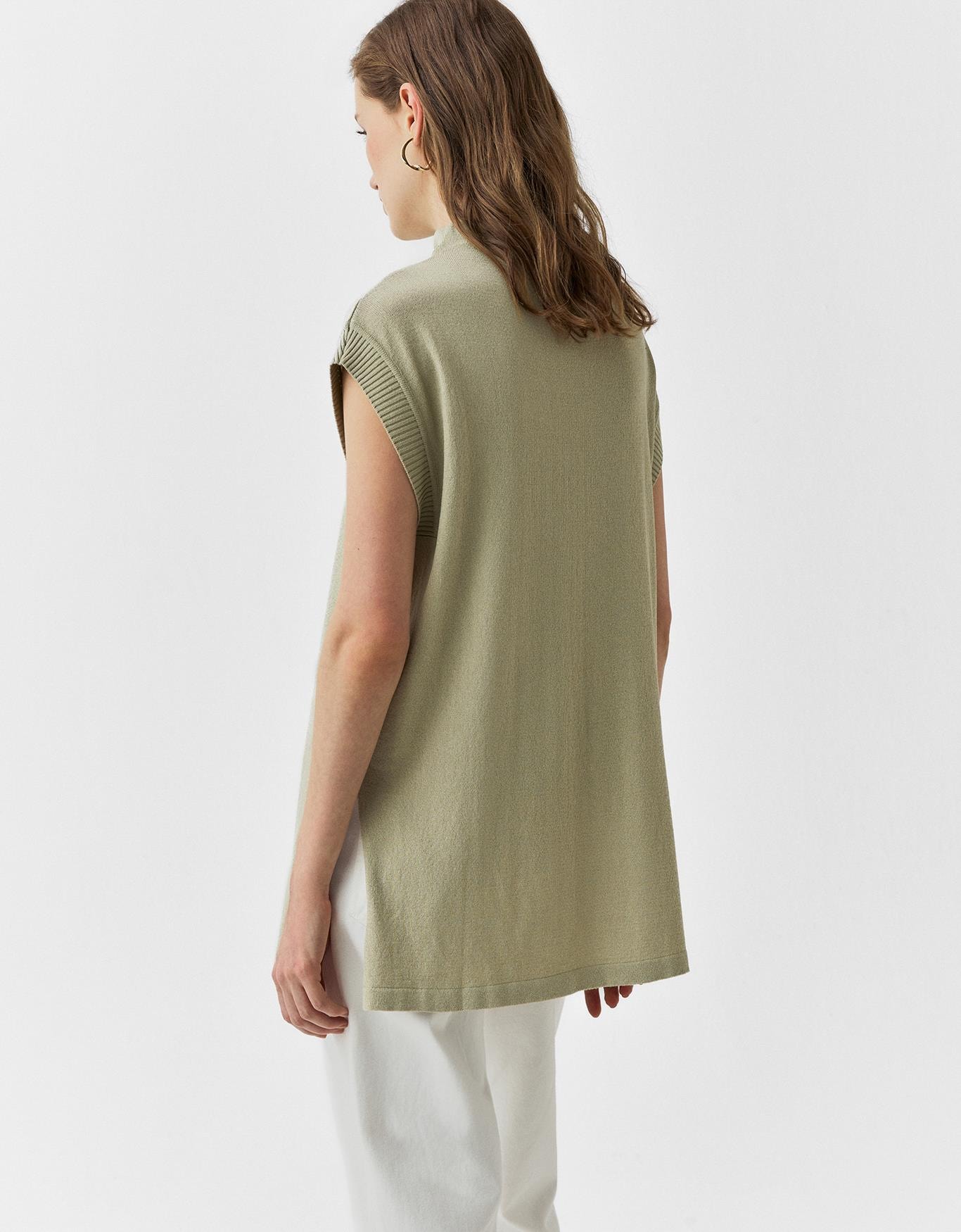 image_f6b59080-66c5-4a12-b9b7-1f6150e2f1a0