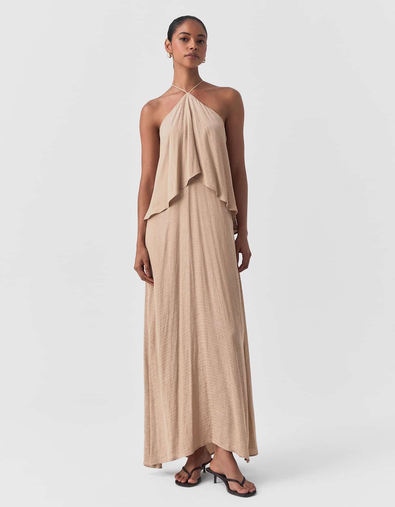 Vestido Acetinado Babados