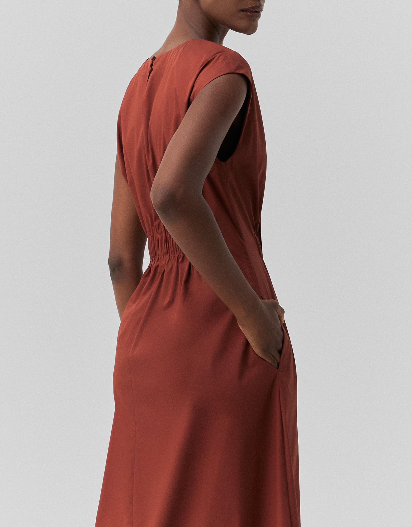 Vestido Acinturado Evasê