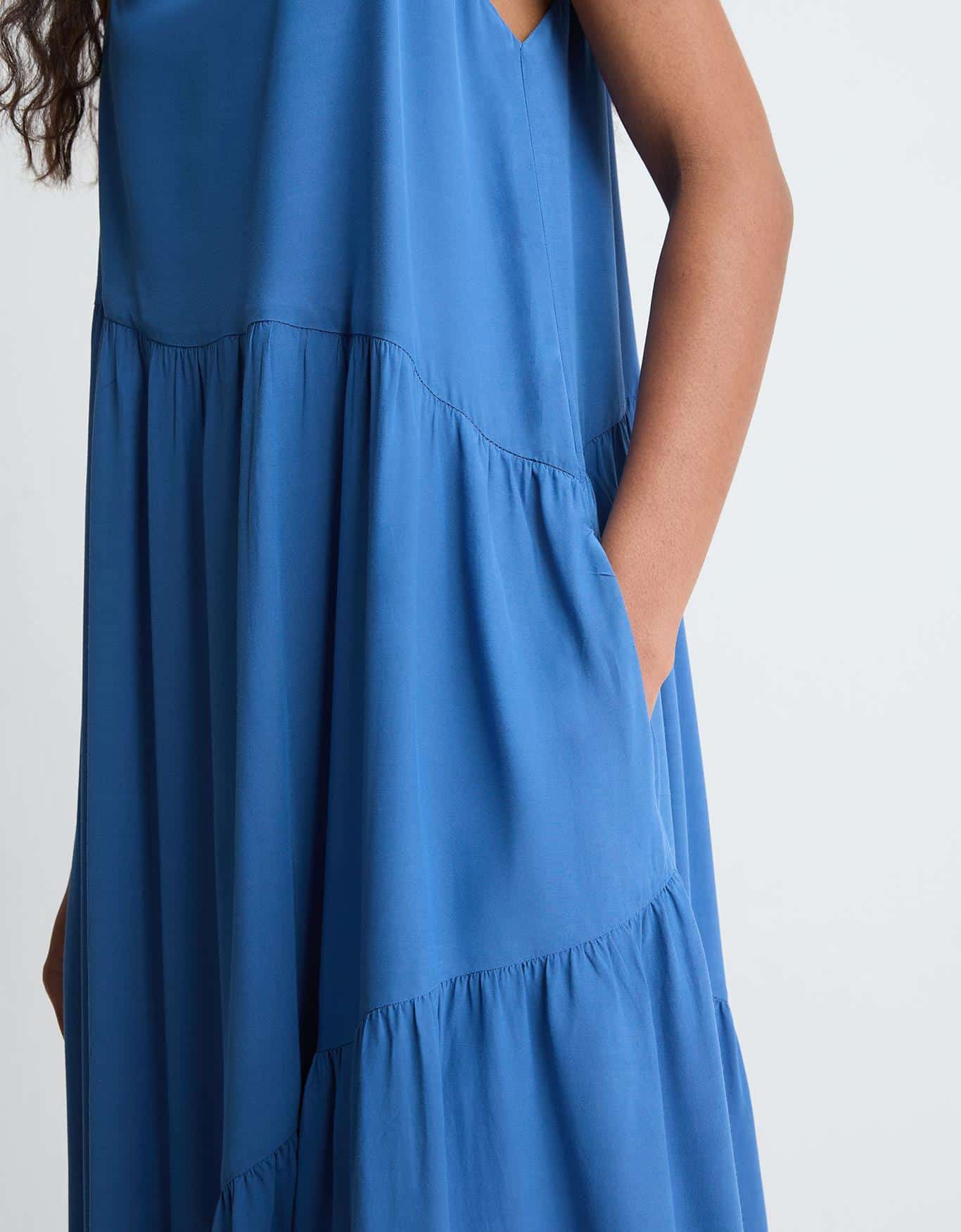 Vestido Amplo Alça Fina
