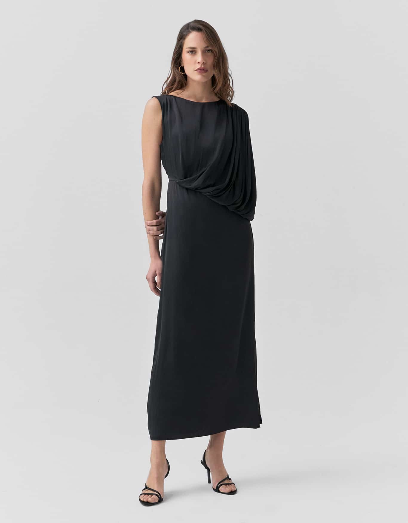 Vestido Assimétrico Acetinado