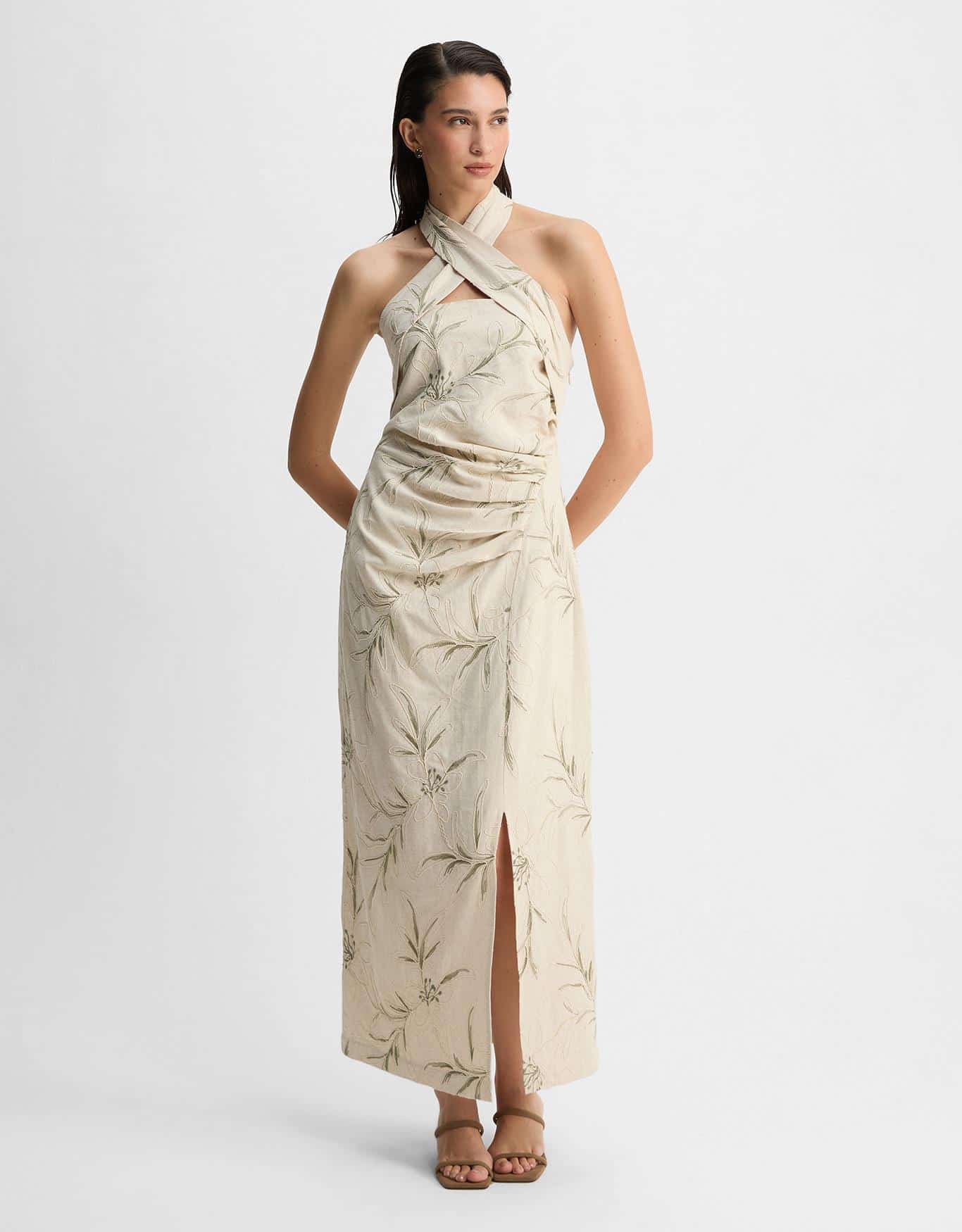 Vestido Bordado Botanico