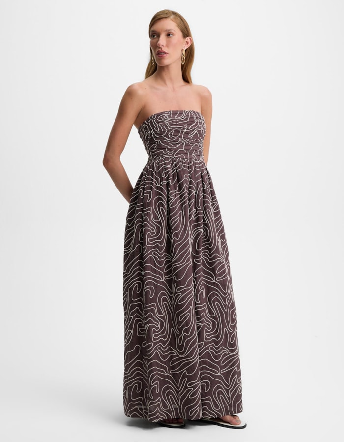 Vestido Bordado Caminhos