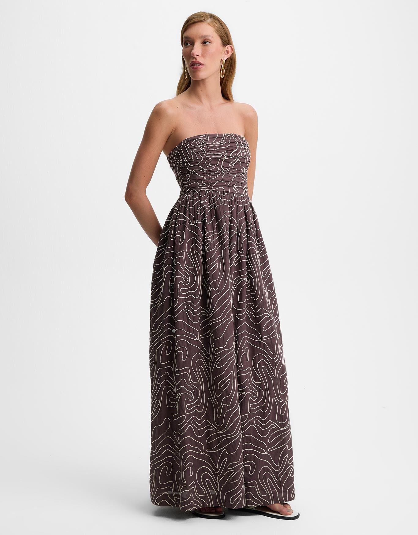 Vestido Bordado Caminhos