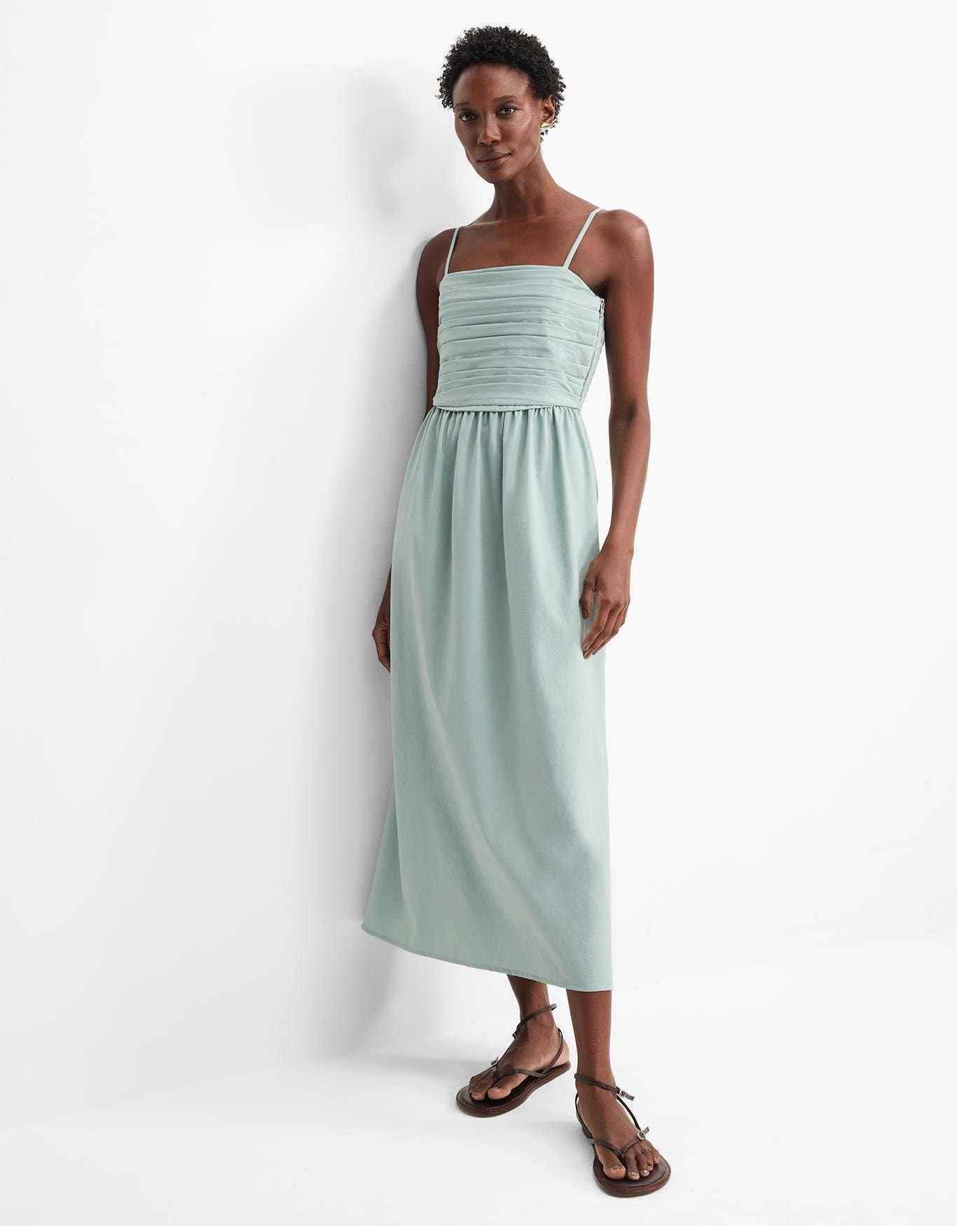 Vestido Busto Com Pregas