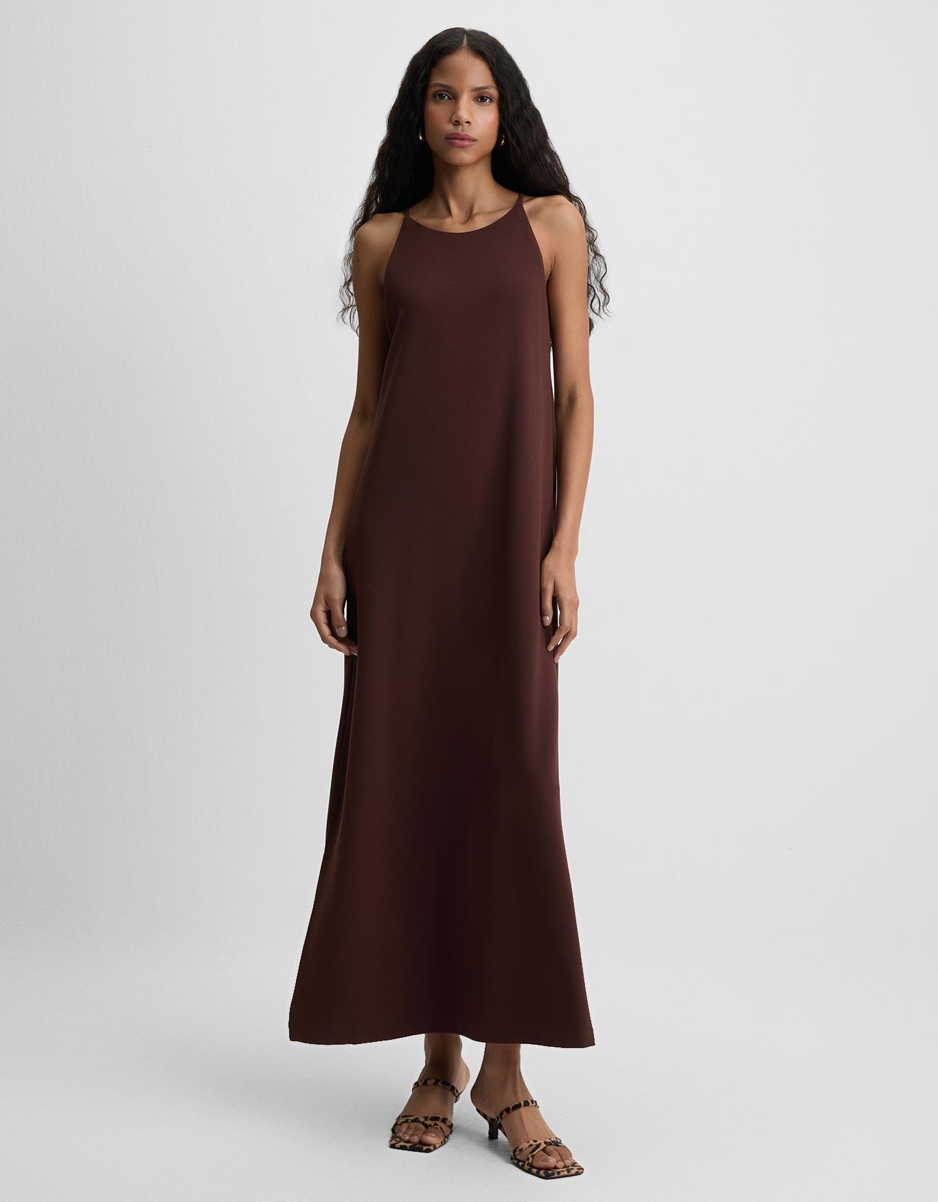 Vestido Cava Americana Crepe 360