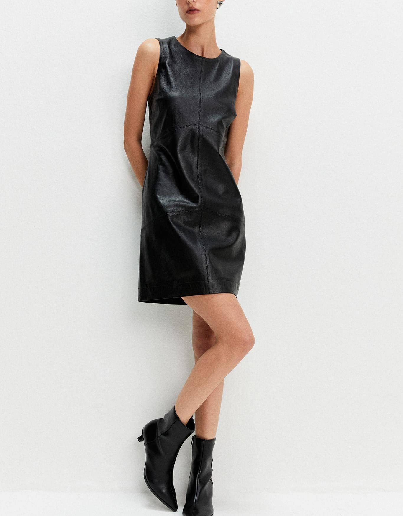 Vestido Curto Couro