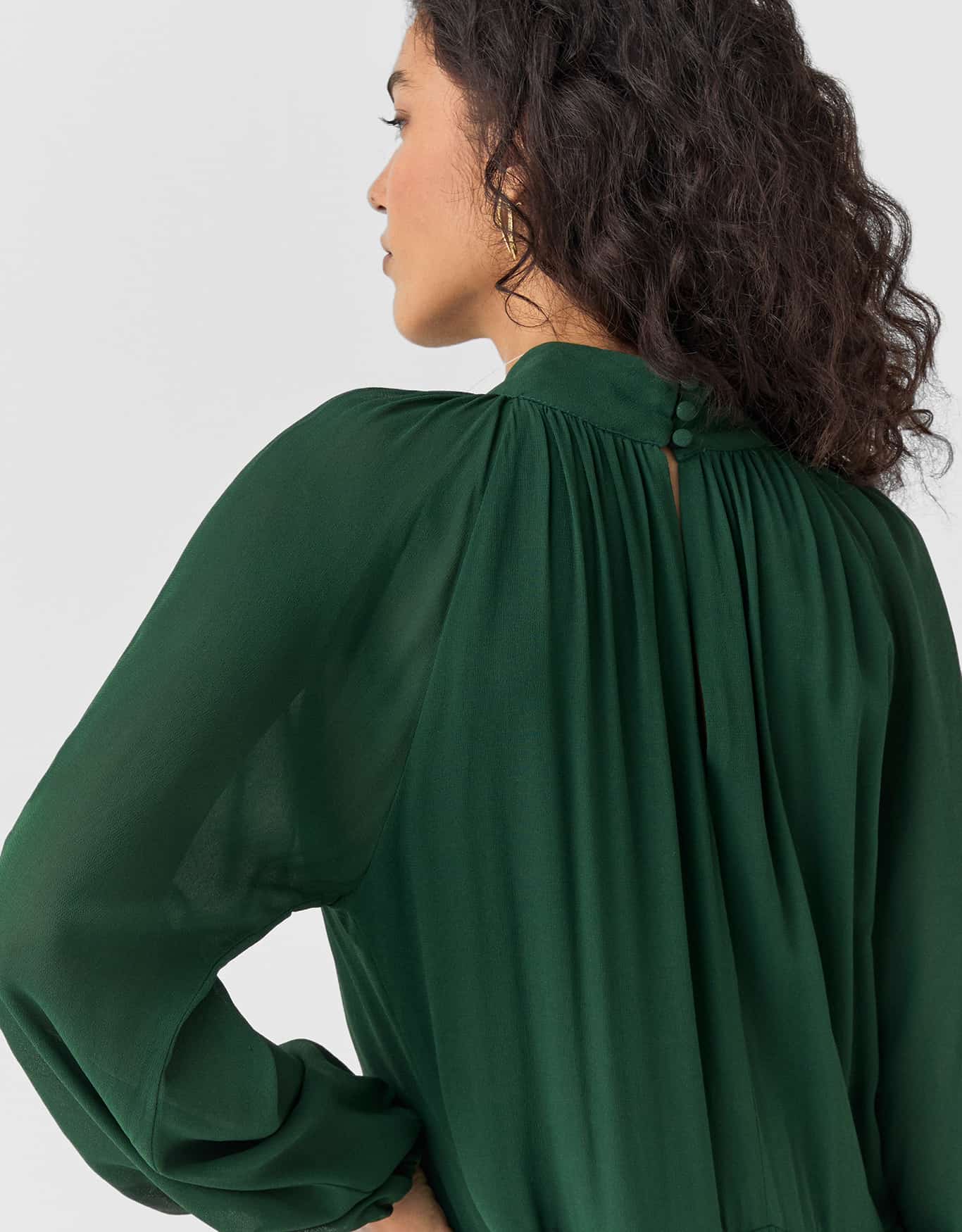 Vestido Curto Evasê Babados
