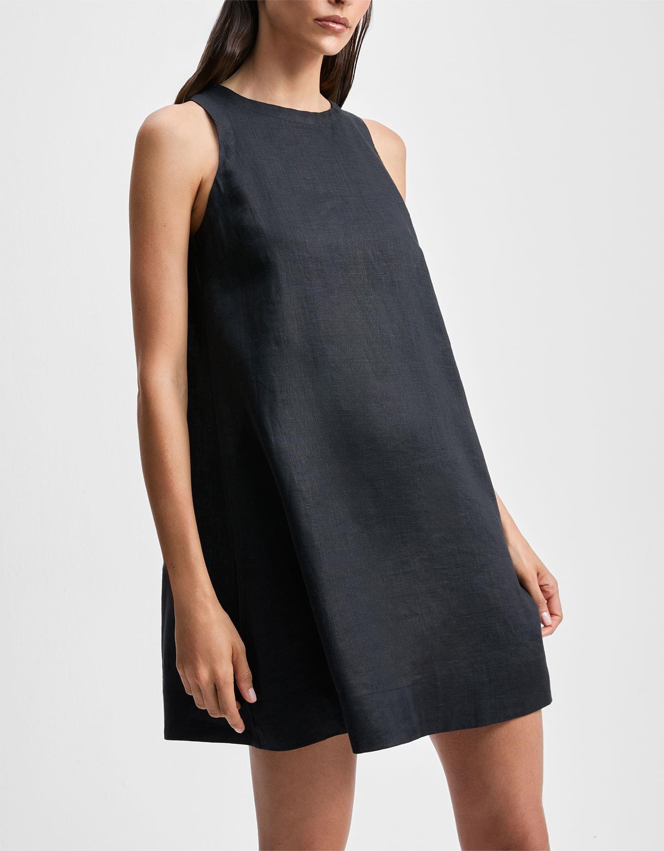 Vestido Curto Linho