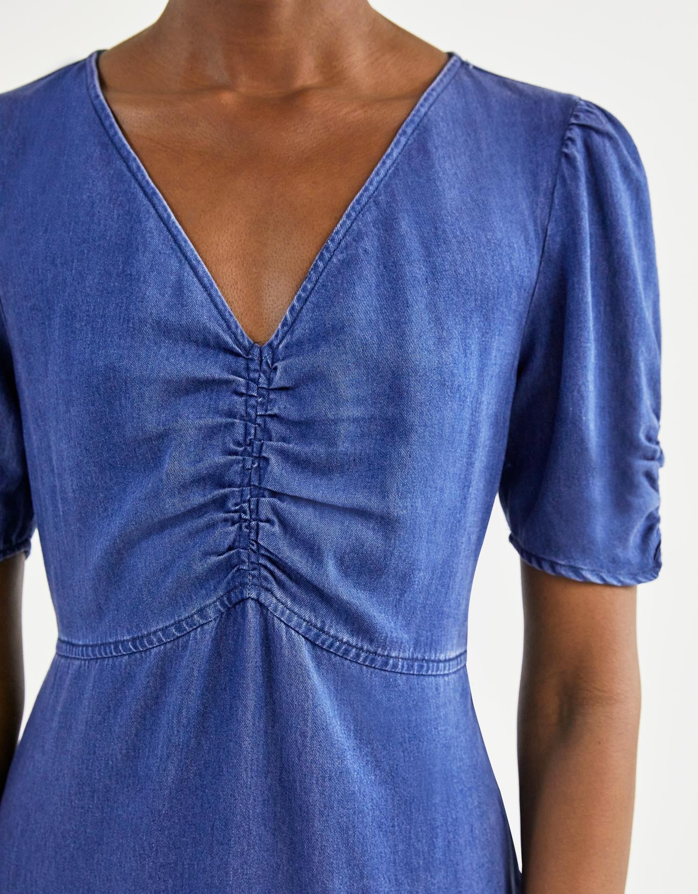 image_9ea9a50b-c7cf-4a89-9b16-7123ed362033