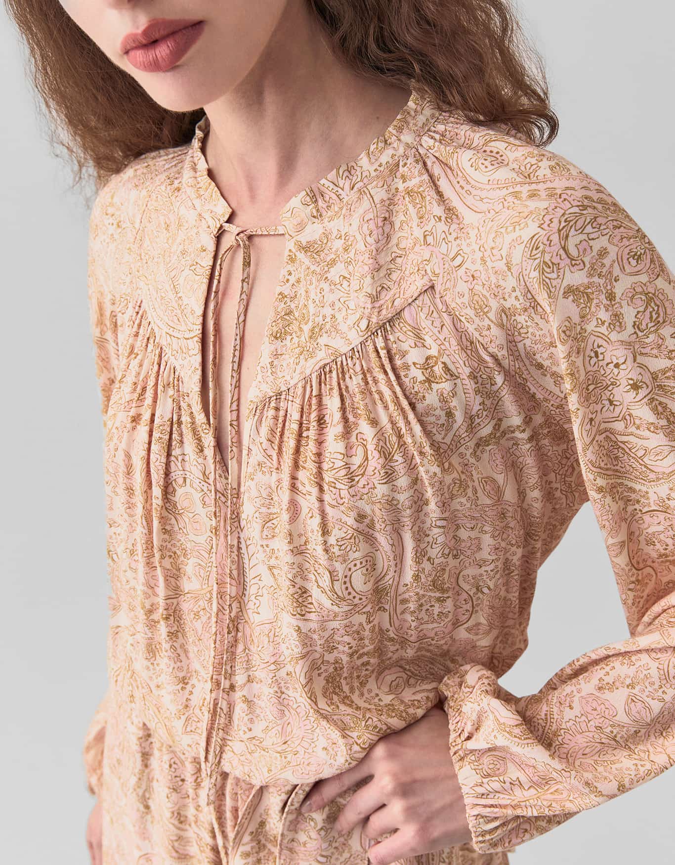 Vestido Curto Paisley Vanilla