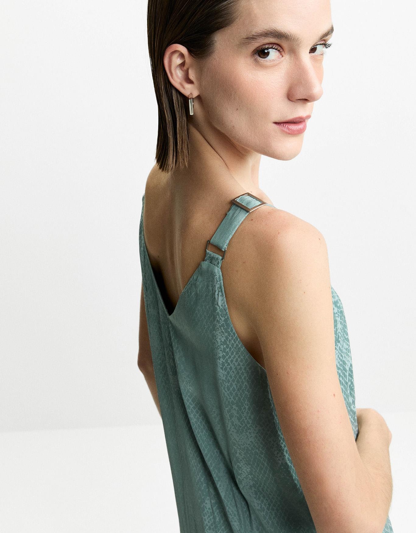 Vestido Decote v