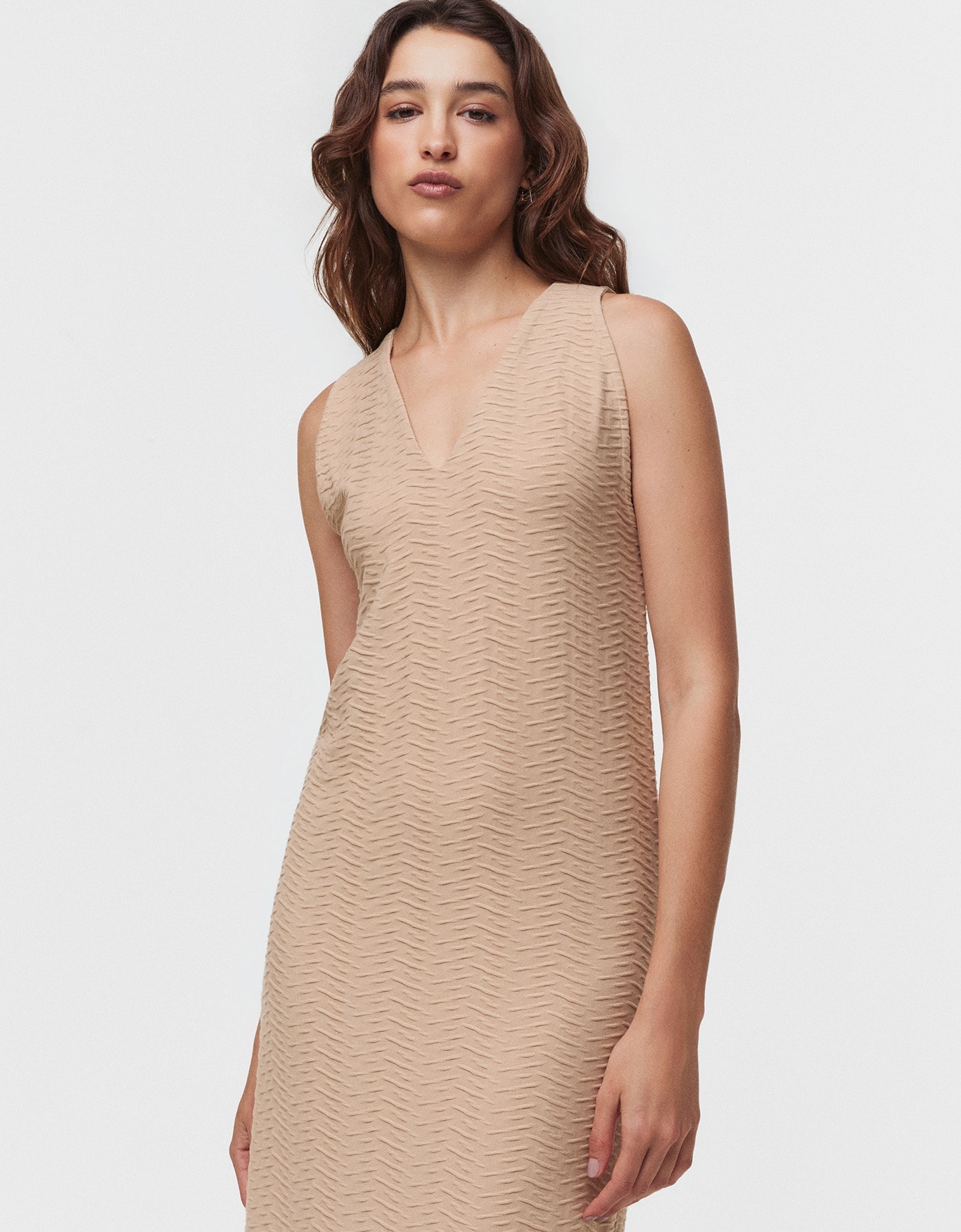 Vestido Decote v Malha Texturizada