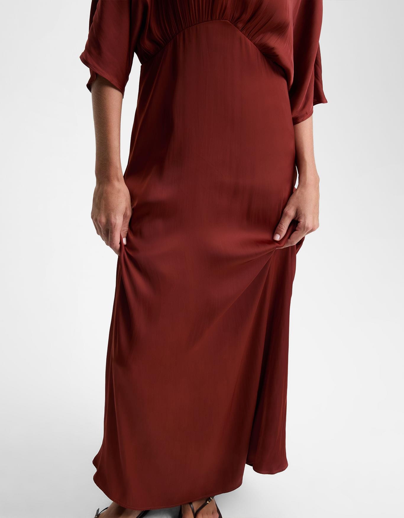 Vestido Evasê Acetinado