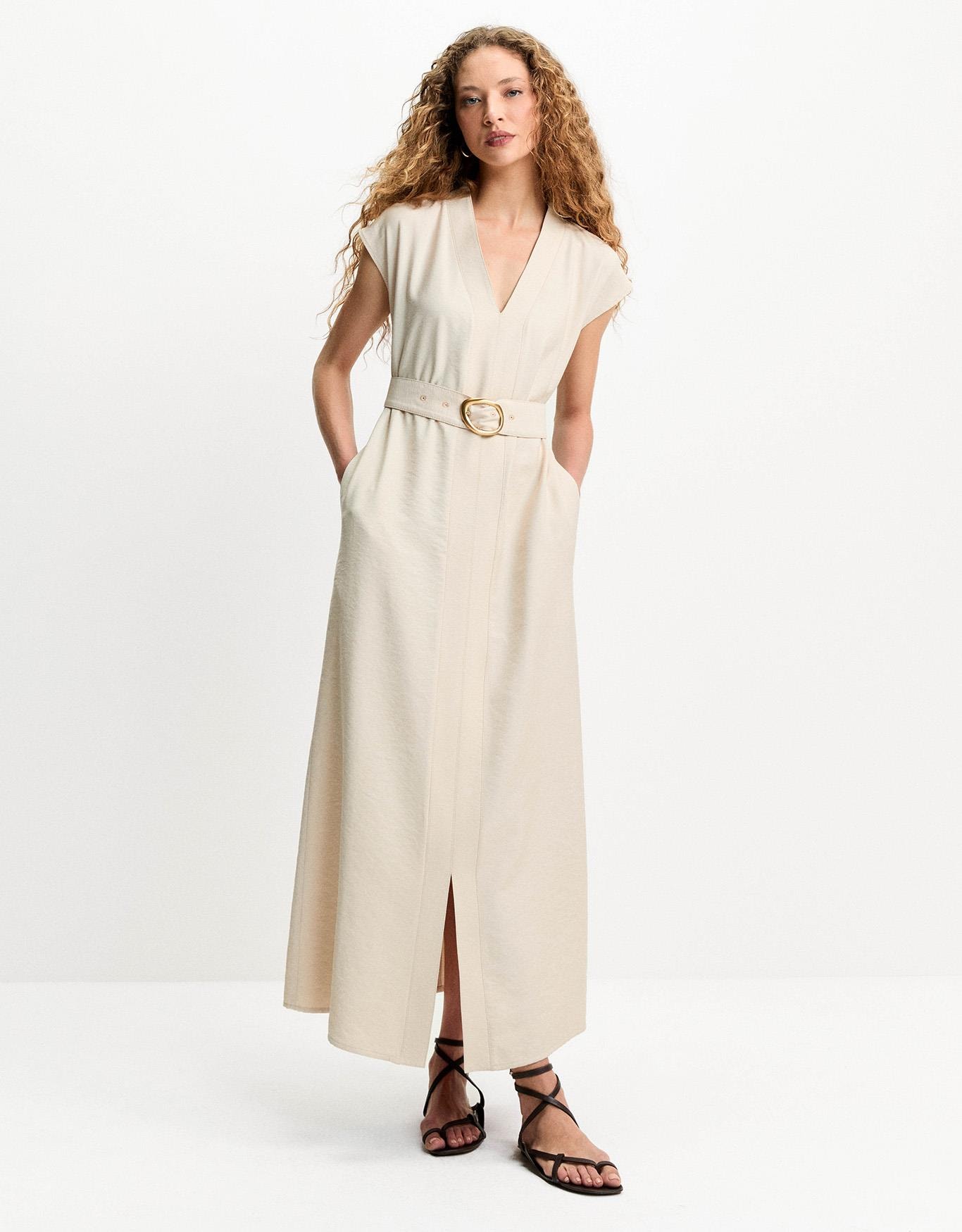 Vestido Evasê Com Cinto