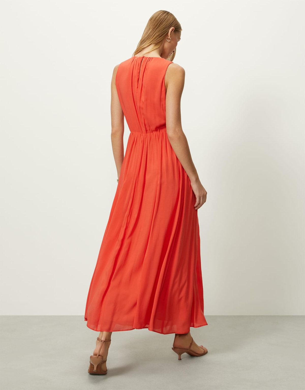 image_c246b8e7-4902-4886-9dac-d02f8b18cb5a