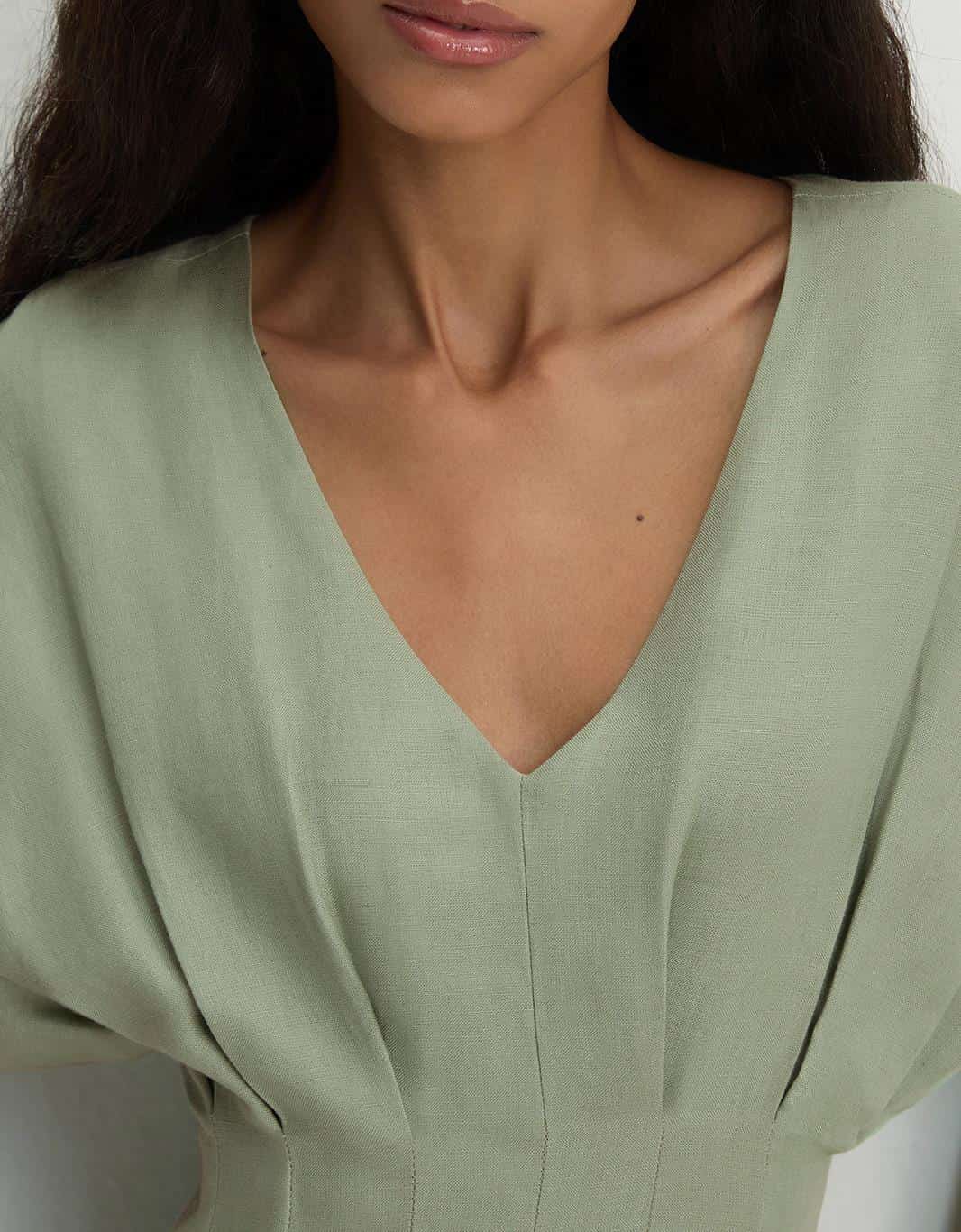 Vestido Evasê Pregas